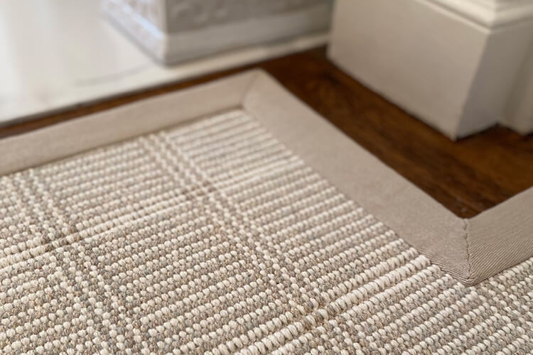 Leighton rug with cotton border, Image credit: Mary Snow Designs and Landry and Acari